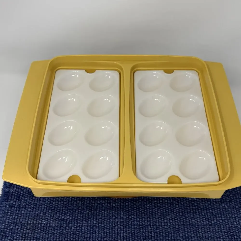 Tupperware 723 4 Harvest Gold Deviled Egg Container Tray Keeper w/Lid & Inserts